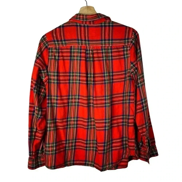 Old Navy Red Winter Plaid Long Sleeve Button Down Flannel M - Picture 3 of 4